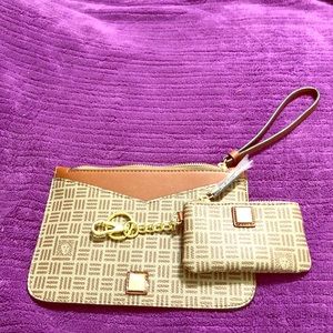 🌹🌹🌹Anne Kline Wristlet, and coin holder🌹🌹